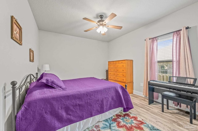 8056 Stream Ridge Rd, Pensacola, FL 32526 - bedroom with wood finished floors and a ceiling fan