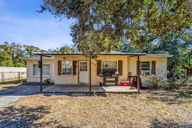 view of front of house featuring a patio