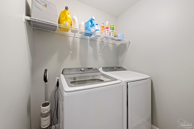 5726 Dunridge Dr, Pace, FL 32571 - washroom with washer and dryer