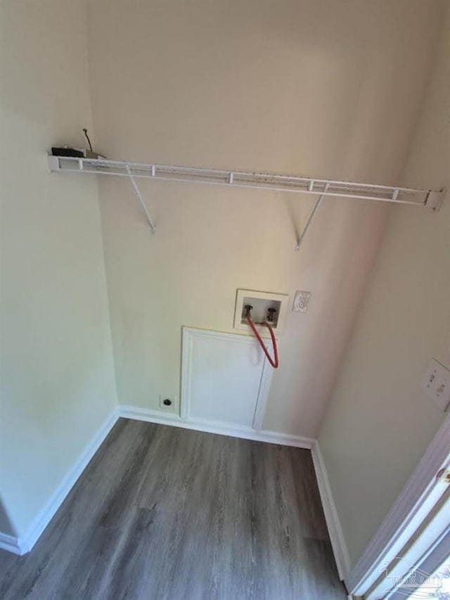 2008 Augusta Ave, Pensacola, FL 32507 - washroom featuring wood finished floors, baseboards, and hookup for a washing machine