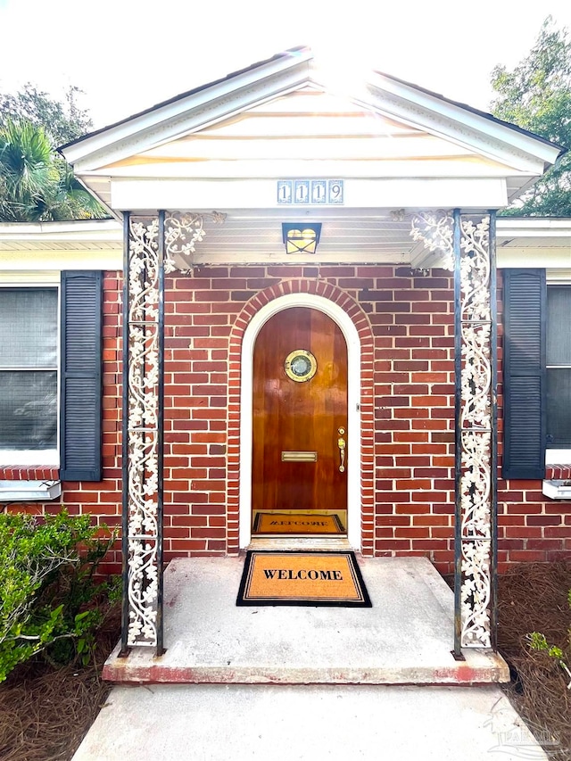 view of property entrance