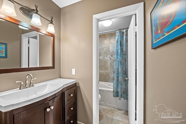 8425 Gulf Blvd Unit 206, Navarre Beach, FL 32566 - bathroom with toilet, vanity, and shower / tub combo