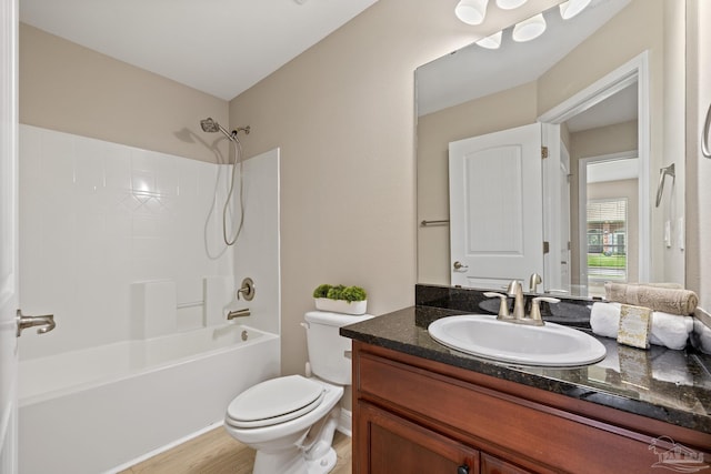 1804 Twin Pine Blvd, Gulf Breeze, FL 32563 - full bath featuring vanity, washtub / shower combination, and wood finished floors