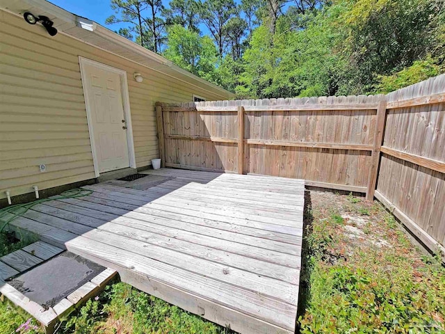 deck with fence