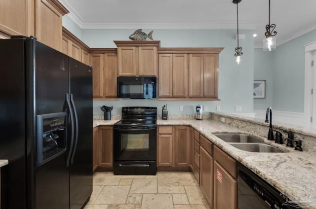 kitchen with kitchen peninsula, crown molding, sink, black appliances, and decorative light fixtures