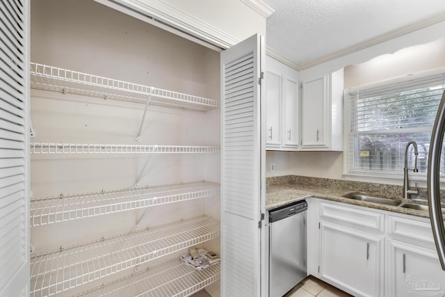 pantry with a sink