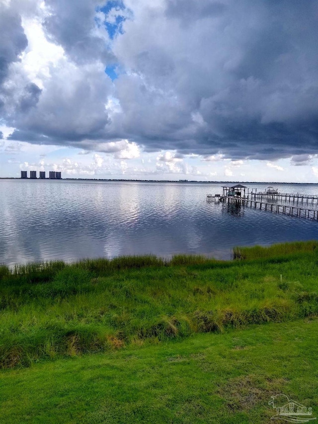 view of dock featuring a water view