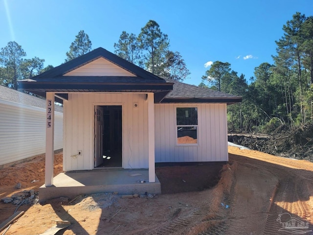 view of outbuilding