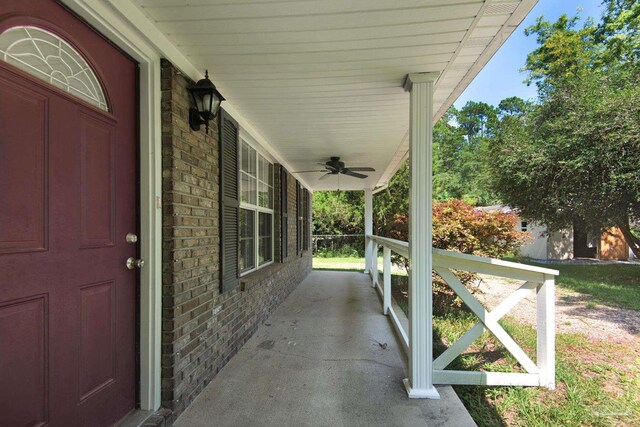 view of patio with a porch and ceiling fan