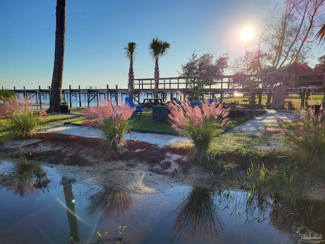 Listing photo 3 for 7376 Mulberry Ln, Navarre FL 32566