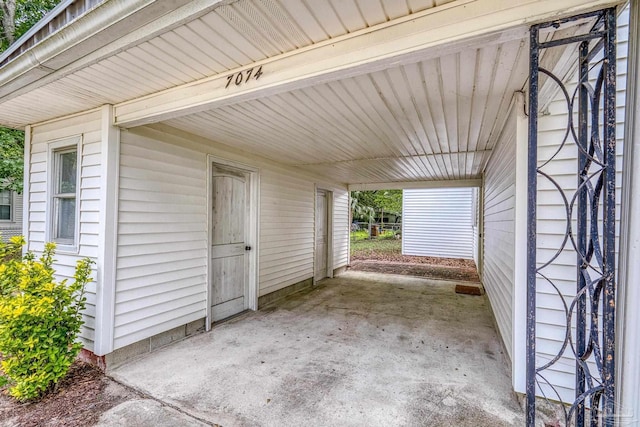 7074 Milton Ct, Milton, FL 32583 - view of car parking