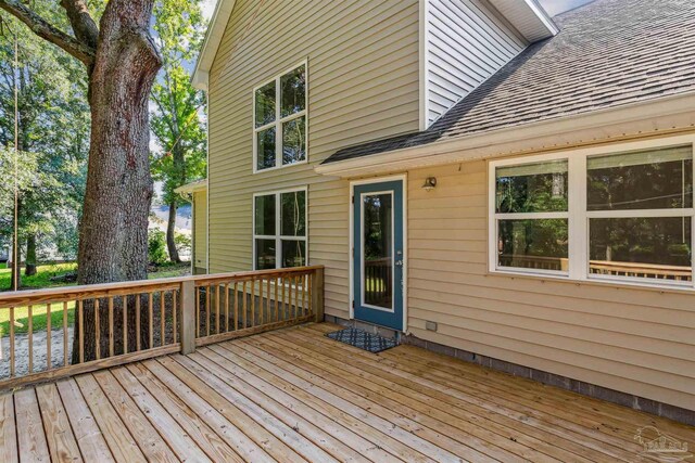6814 Cedar Lake Dr, Pensacola, FL 32526 - view of wooden terrace