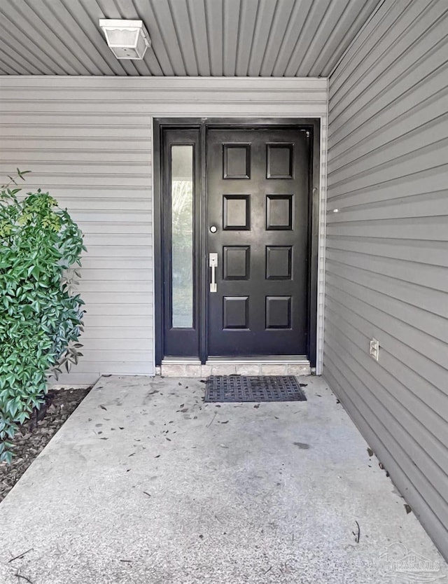view of entrance to property