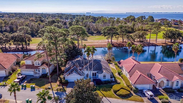 bird's eye view featuring a water view