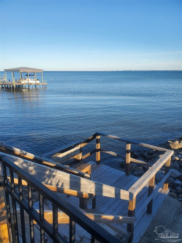 view of dock featuring a water view