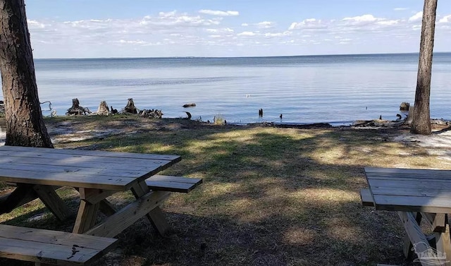 3878 Captains Ct, Gulf Breeze, FL 32563