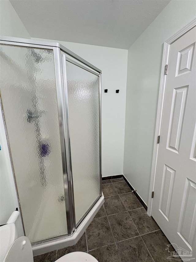 2654 Tinosa Cir, Pensacola, FL 32526 - full bath featuring a stall shower and tile patterned flooring