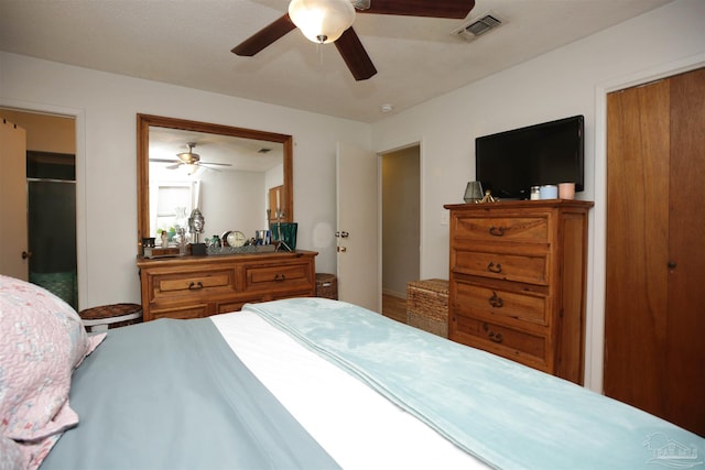 bedroom featuring ceiling fan