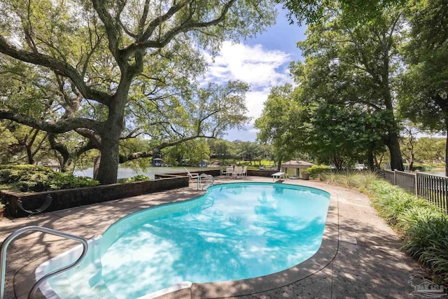 9 N Sunset Blvd, Gulf Breeze, FL 32561 - view of pool with a diving board