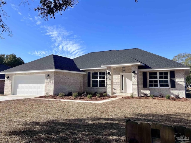 view of front facade with a garage