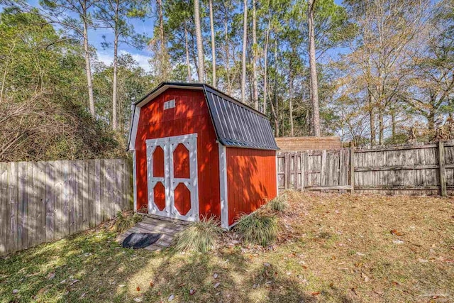 view of outbuilding