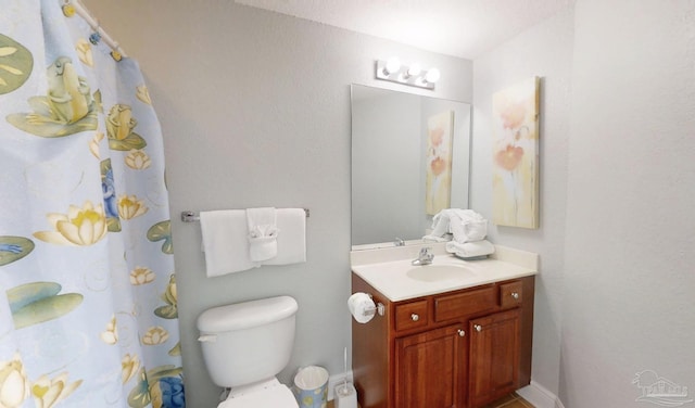 931 W Beach Blvd Unit 501, Gulf Shores, AL 36542 - full bath featuring vanity, toilet, and a shower with curtain