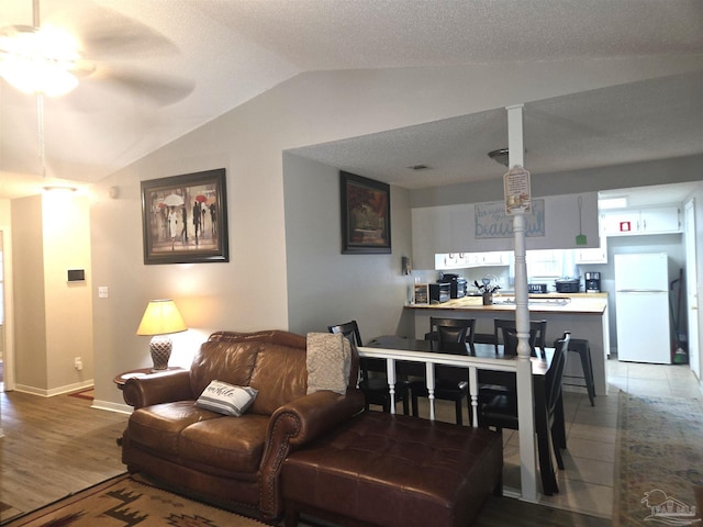 5358 Jenny Cir, Pace, FL 32571 - living room with lofted ceiling