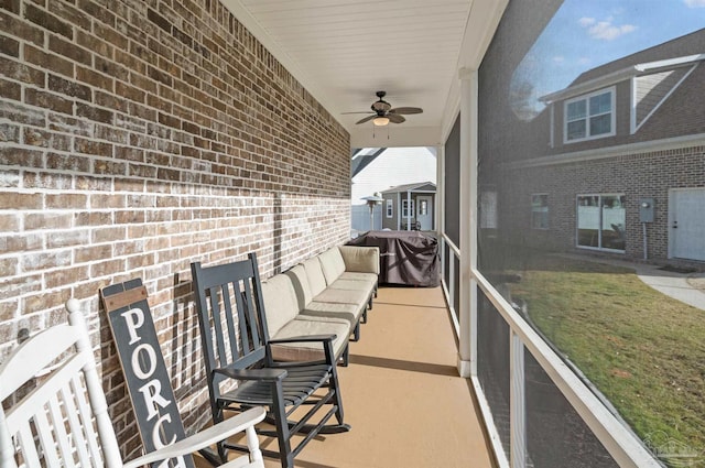 balcony featuring ceiling fan