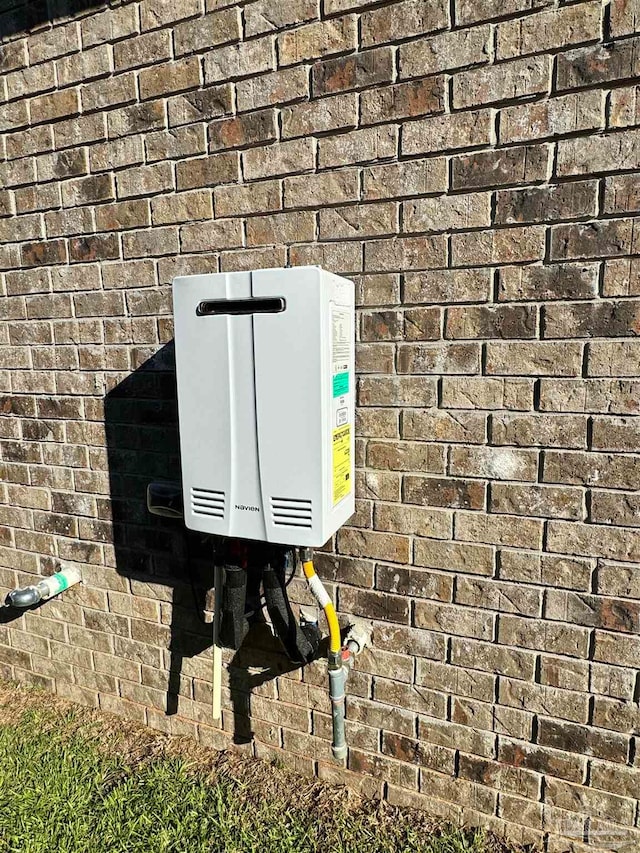 exterior details with water heater