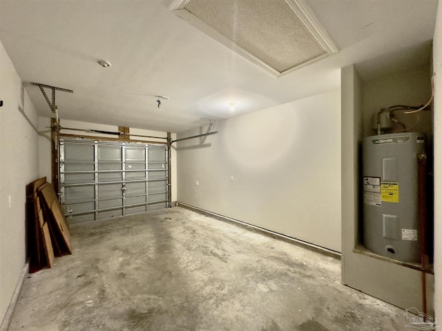 8037 Nalo Creek Loop, Pensacola, FL 32514 - garage featuring water heater