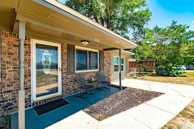 5518 Cyanamid Rd, Milton, FL 32583 - view of patio featuring fence