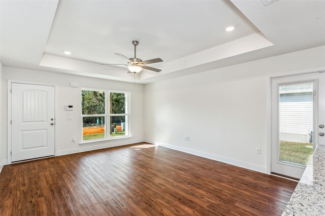 laundry area featuring electric dryer hookup, hookup for a washing machine, and light tile patterned floors