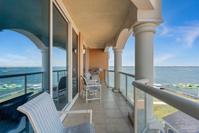 4 Portofino Dr Unit 803, Pensacola Beach, FL 32561 - balcony featuring a water view