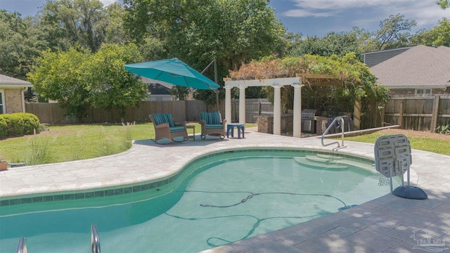 334 Andrew Jackson Trl, Gulf Breeze, FL 32561 - view of swimming pool with a patio area