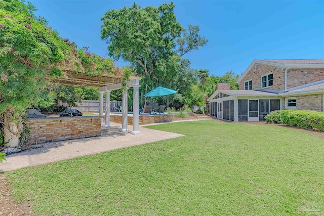 334 Andrew Jackson Trl, Gulf Breeze, FL 32561 - view of yard featuring a sunroom, a pergola, and a patio area