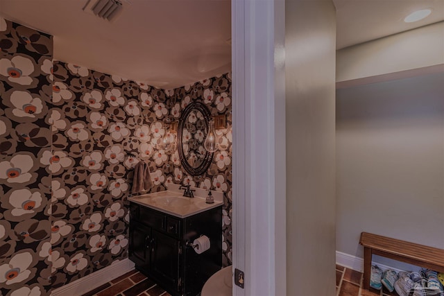 334 Andrew Jackson Trl, Gulf Breeze, FL 32561 - half bath featuring wallpapered walls, vanity, and baseboards