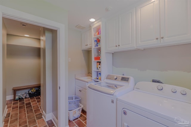 334 Andrew Jackson Trl, Gulf Breeze, FL 32561 - laundry room featuring washer and dryer, cabinet space, recessed lighting, and baseboards