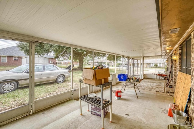 view of sunroom / solarium