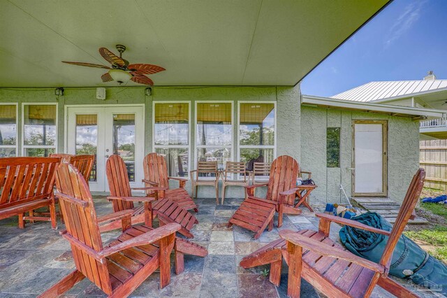 view of patio with ceiling fan