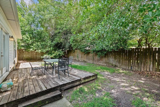 3514 Silvertree Ln, Pensacola, FL 32504 - deck featuring outdoor dining area and a fenced backyard