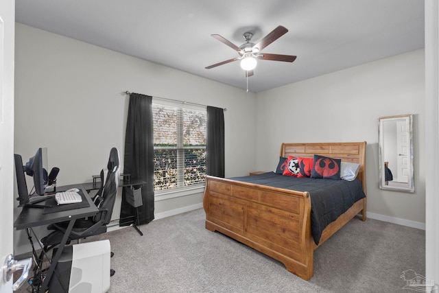 bedroom featuring carpet floors, ceiling fan, and baseboards