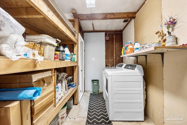 laundry room featuring independent washer and dryer