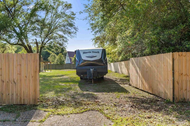 view of yard featuring fence