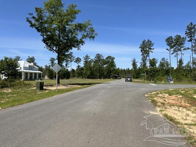 16 Steele Meadow Dr, Pace, FL 32571