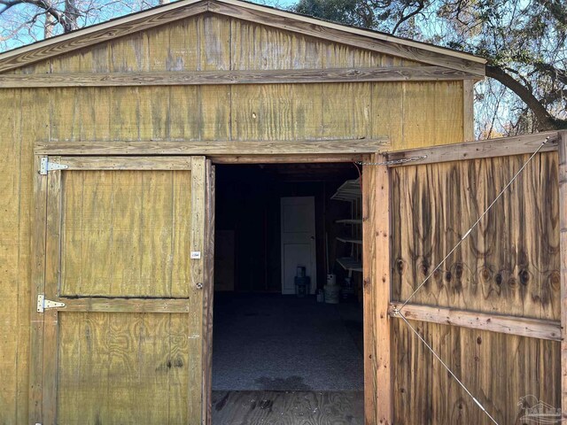 view of outbuilding