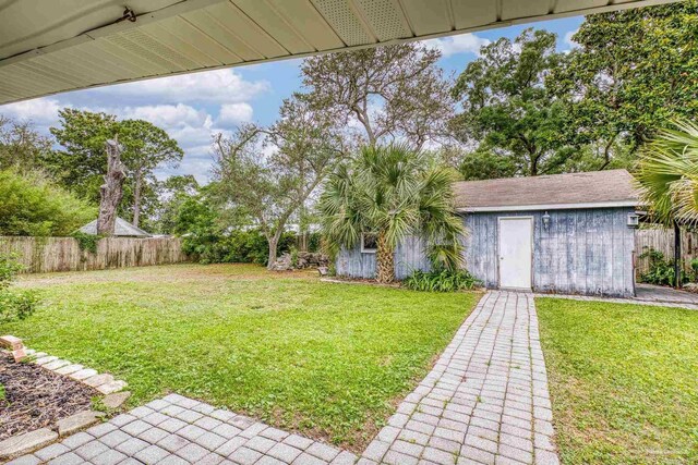 204 Camelia St, Gulf Breeze, FL 32561 - view of yard