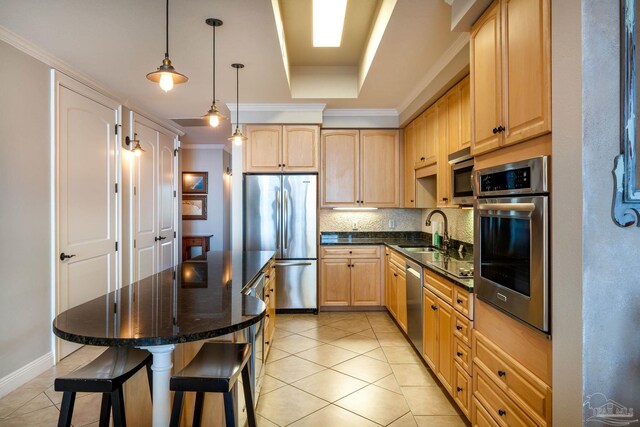 bedroom featuring light hardwood / wood-style floors, access to exterior, ceiling fan, and ornamental molding