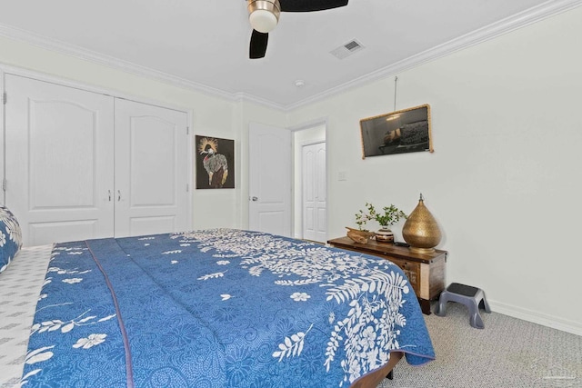 8209 Pompano St, Navarre, FL 32566 - bedroom featuring carpet floors, ceiling fan, crown molding, and a closet