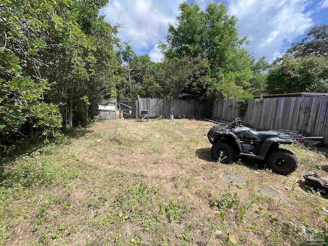 1695 Beechwood Dr, Gulf Breeze, FL 32563 - view of yard with fence