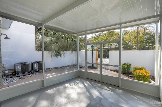 view of unfurnished sunroom